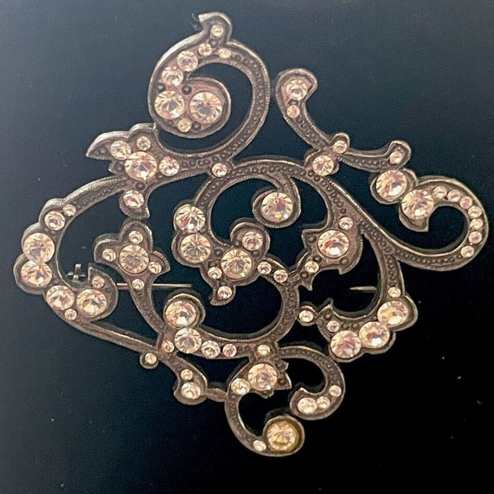 VNTG Large Ann Koplik Design Sparkling Brilliant Cut Pave Crystals Arabella Pin